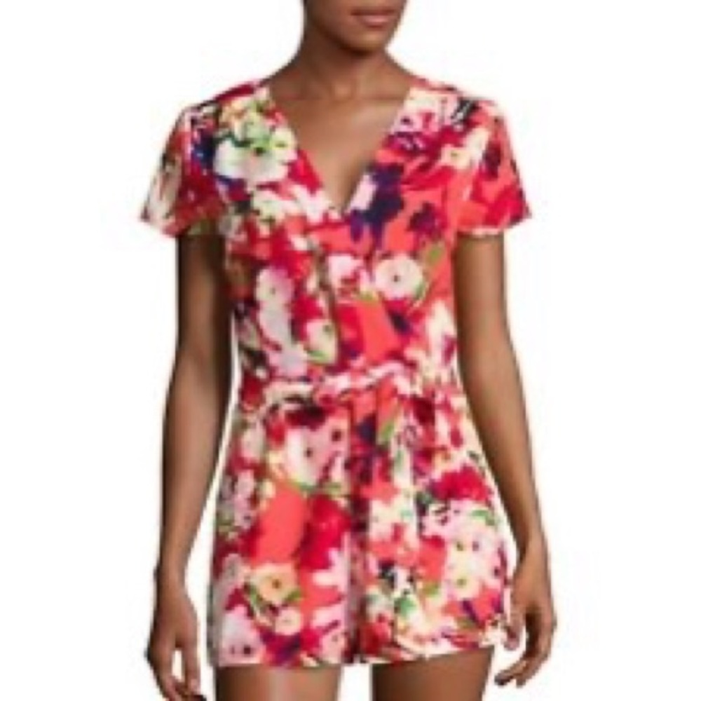 Yumi Kim floral romper size small